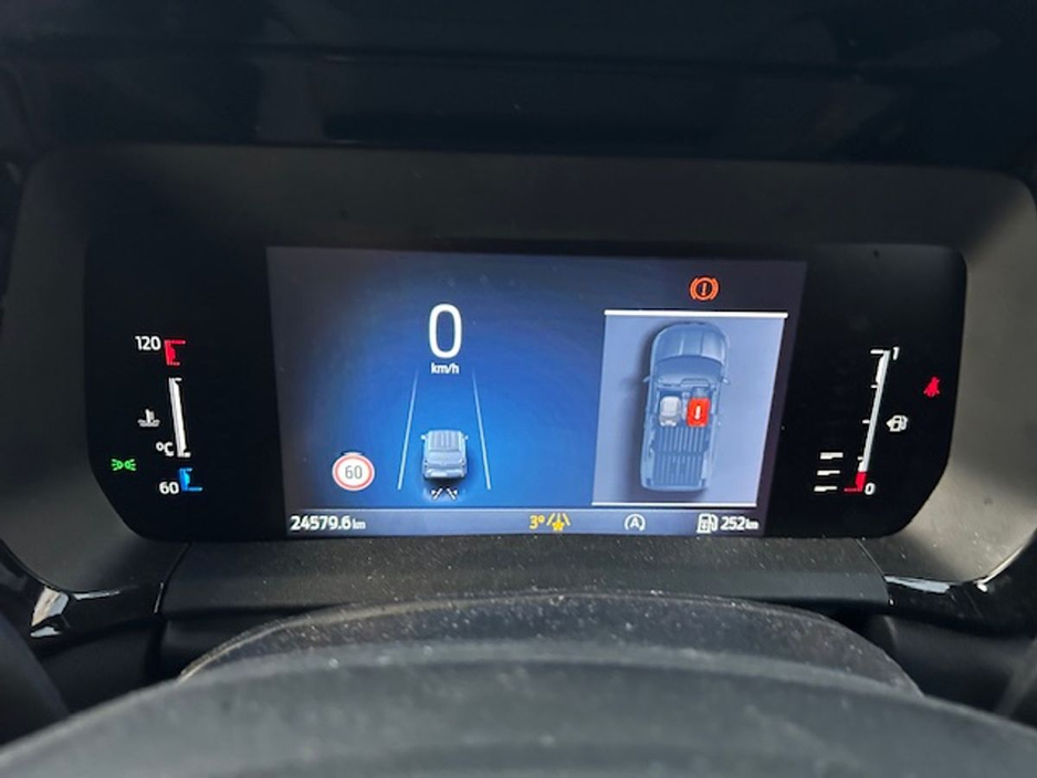 2024 Ford Transit Courier - image 9