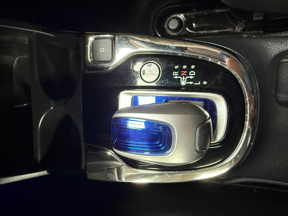 2014 Honda Fit - image 11