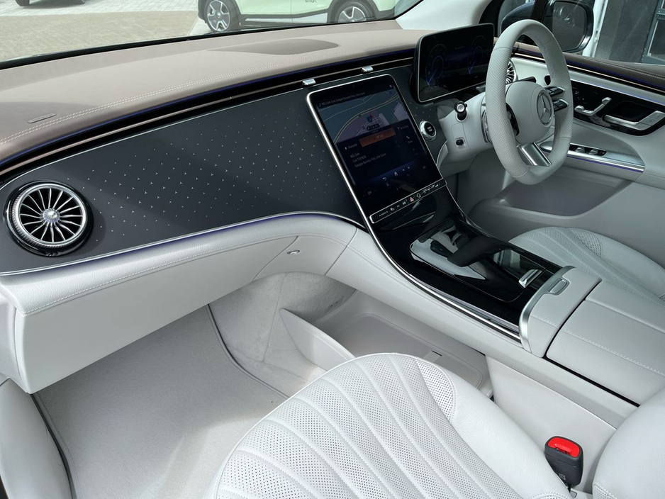 2026 Mercedes-Benz EQE - image 6