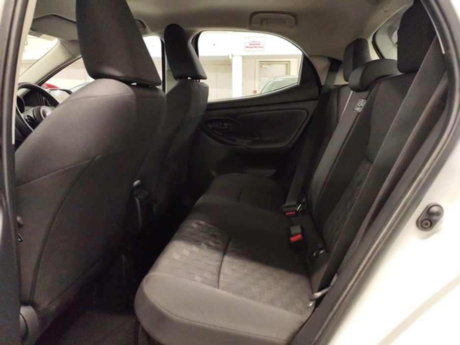 2024 Toyota Yaris HYBRID LUNA €26,950