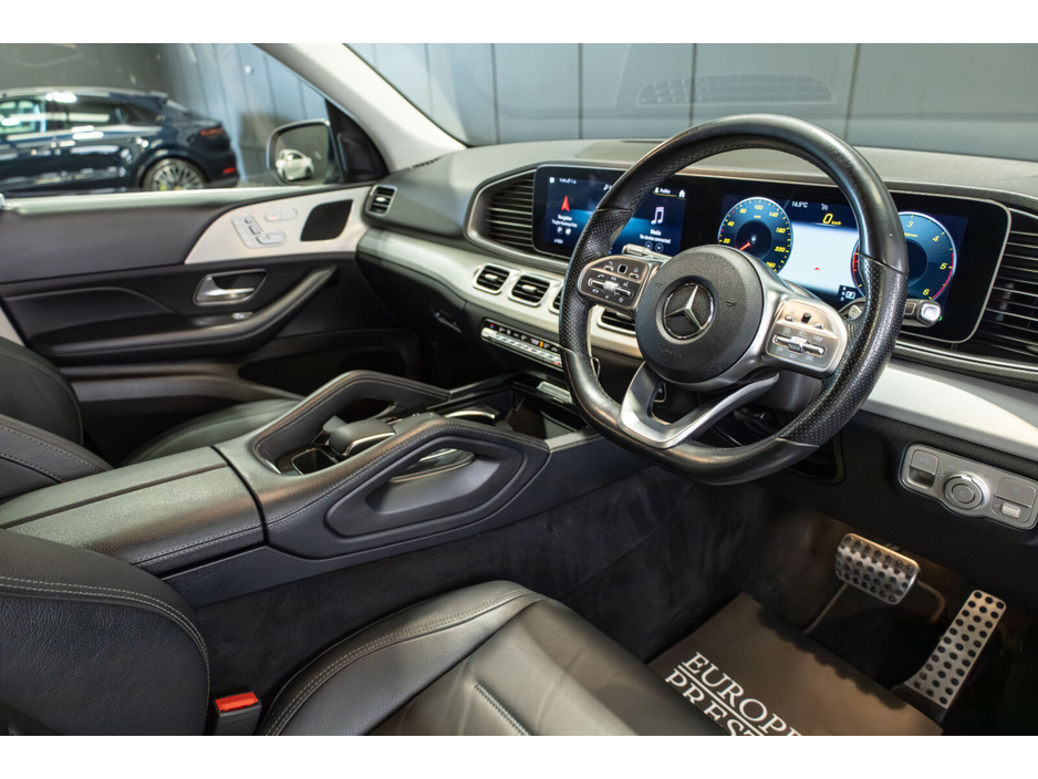 2019 Mercedes-Benz GLE Class - image 8