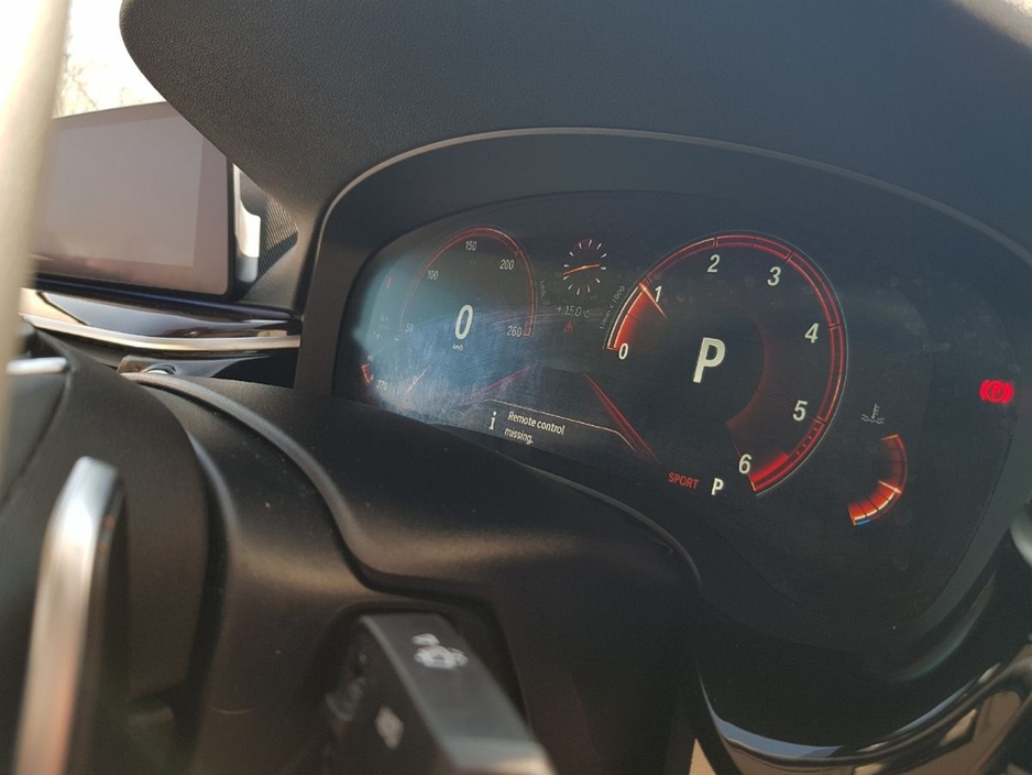 2019 BMW 5 Series - image 10