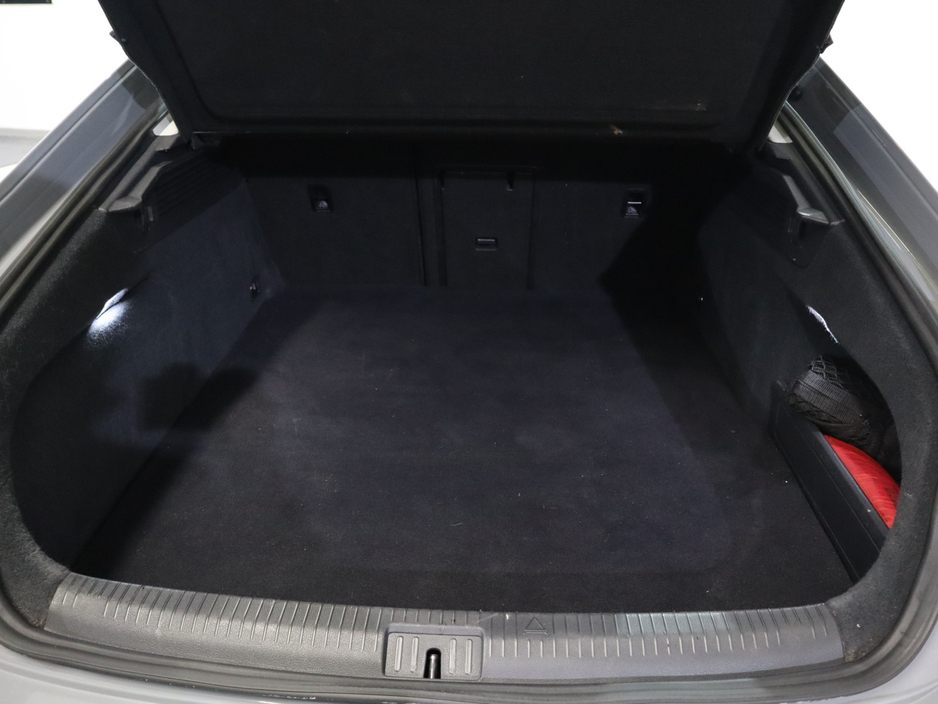 2022 Volkswagen Arteon - image 27