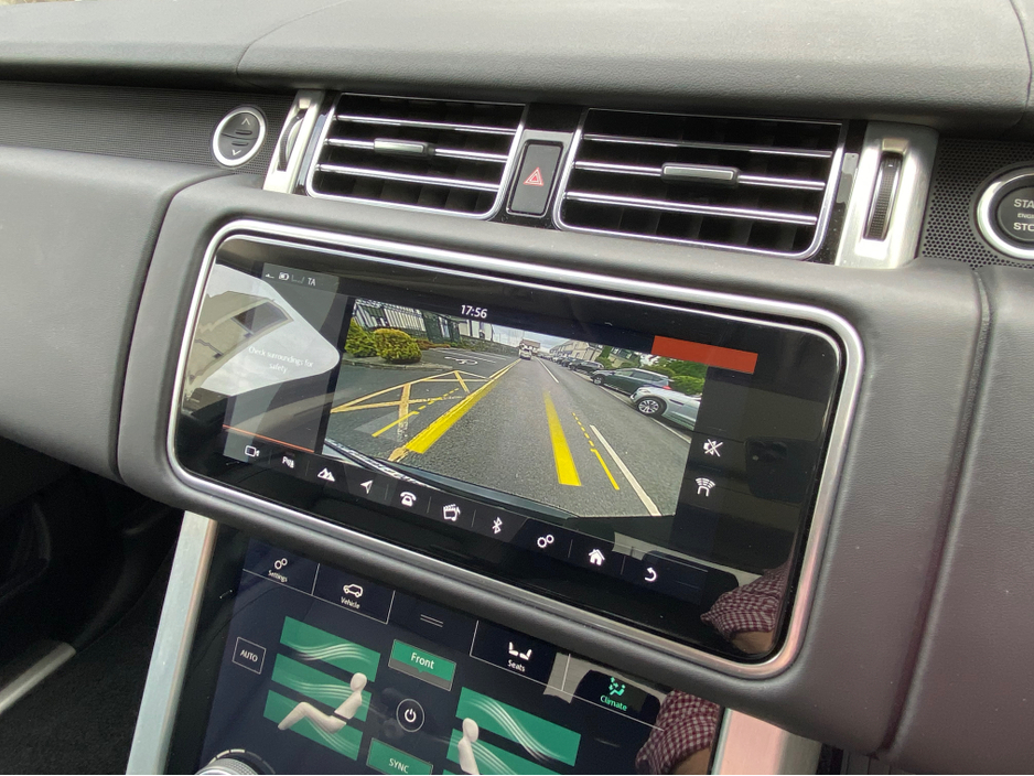 2020 Land Rover Range Rover - image 24