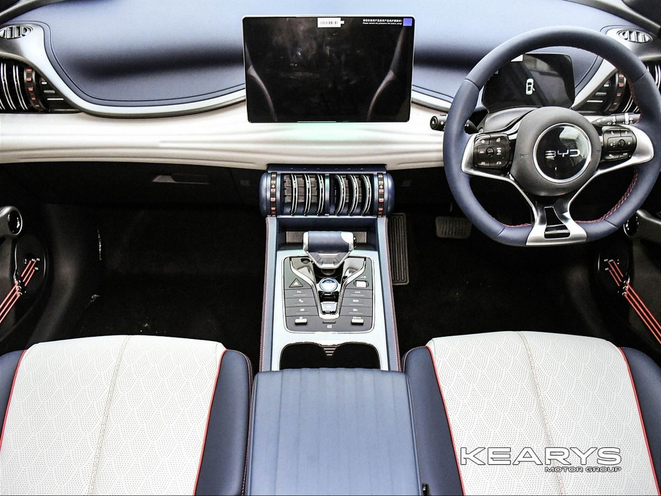 2026 BYD ATTO 3 - image 10