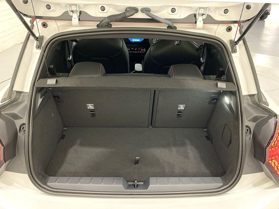 2025 MINI Hatch Cooper E €30,950