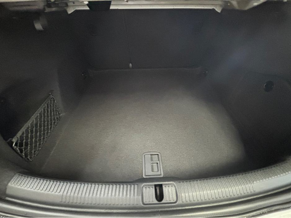 2018 Audi A3 - image 16