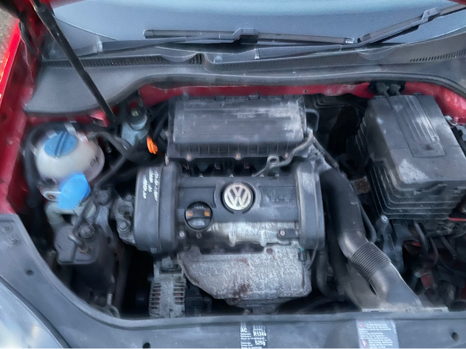 2008 Volkswagen Golf - image 17