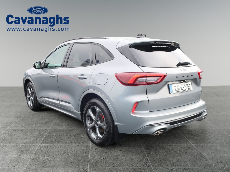 2025 Ford Kuga - image 5