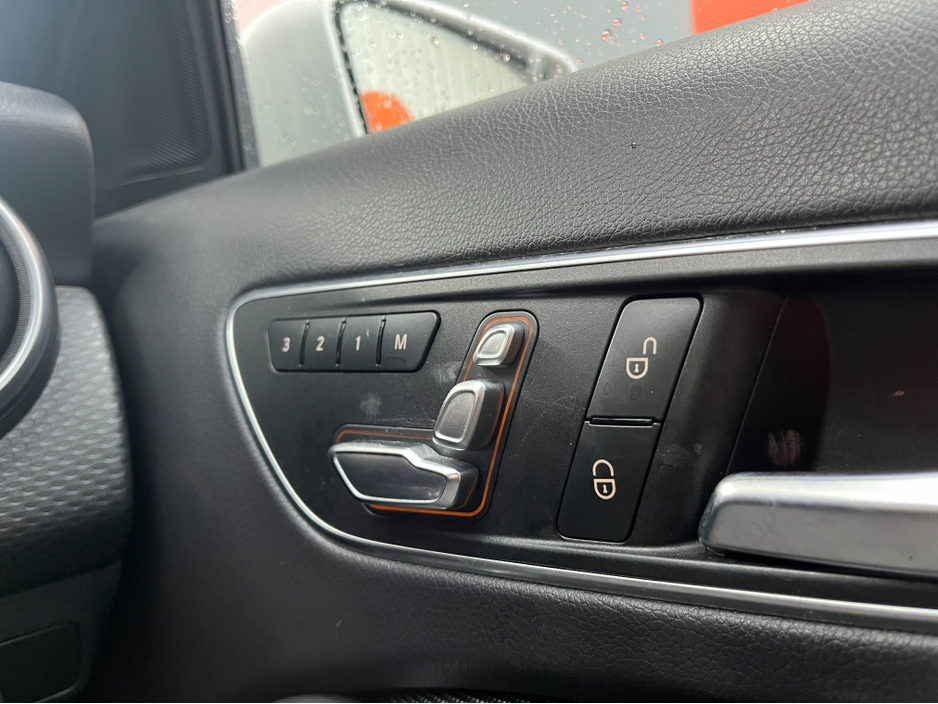 2016 Mercedes-Benz A Class - image 12