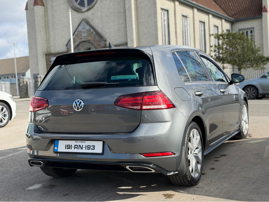 2019 Volkswagen Golf - image 7