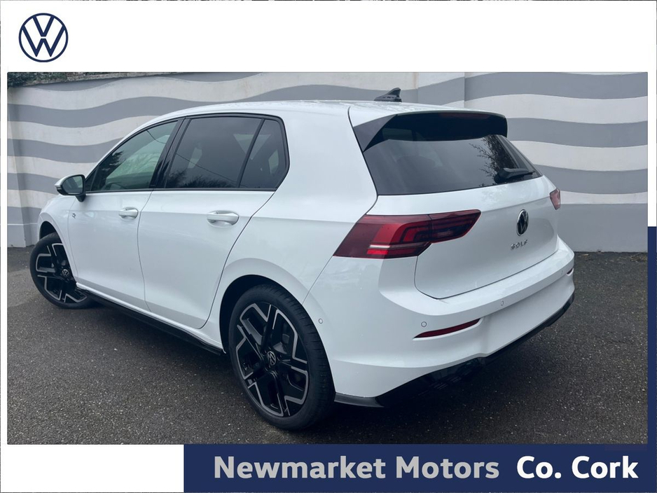 2026 Volkswagen Golf - image 15