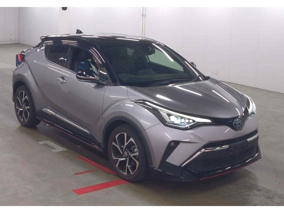 2021 Toyota C-HR - image 5