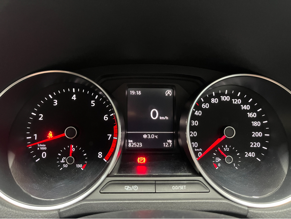 2014 Volkswagen Polo - image 19