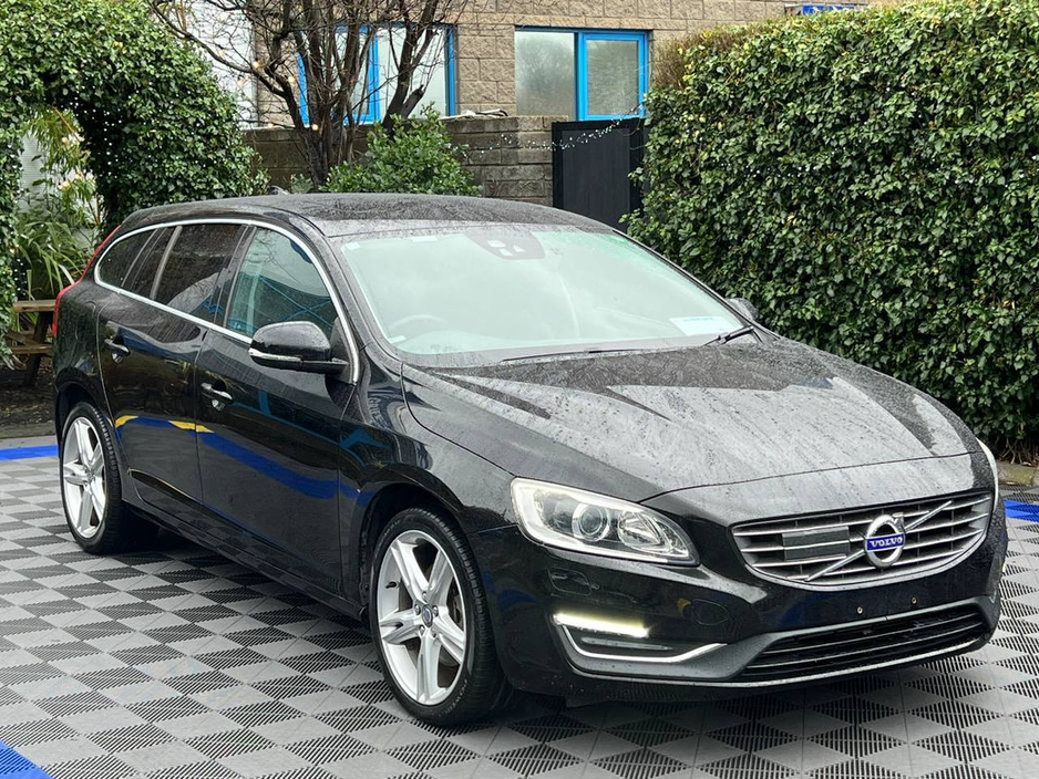 2018 Volvo V60 D4 CLASSIC 2.0 D // OPENING SUNROOF // FULL SERVICE HISTORY // ADAPTIVE CRUISE CONTROL €19,900