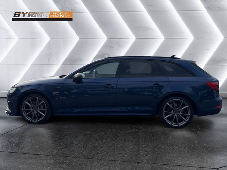 2017 Audi A4 - image 2