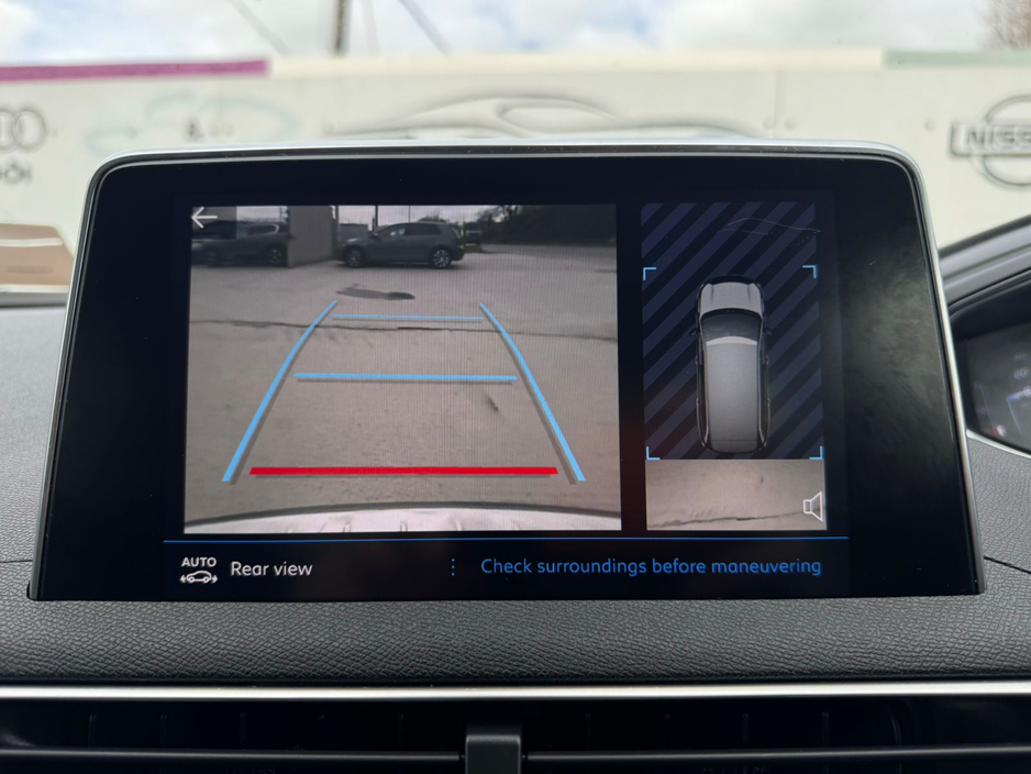 2019 Peugeot 5008 - image 23