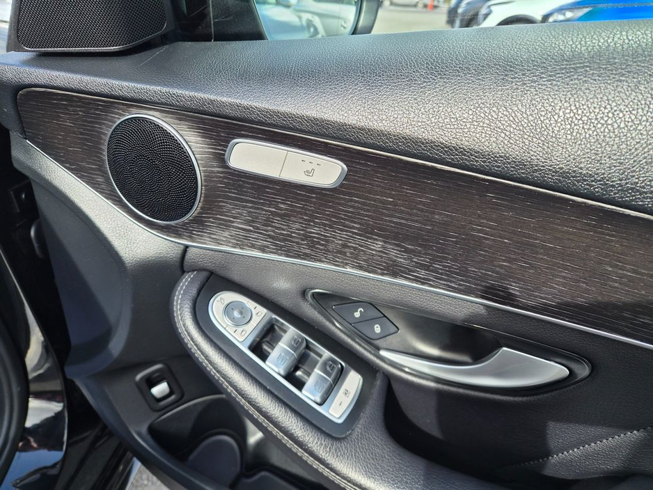 2021 Mercedes-Benz C Class - image 10