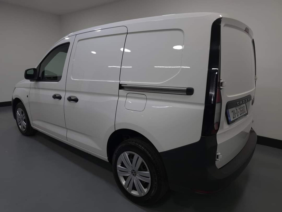 2021 Volkswagen Caddy  €11,950