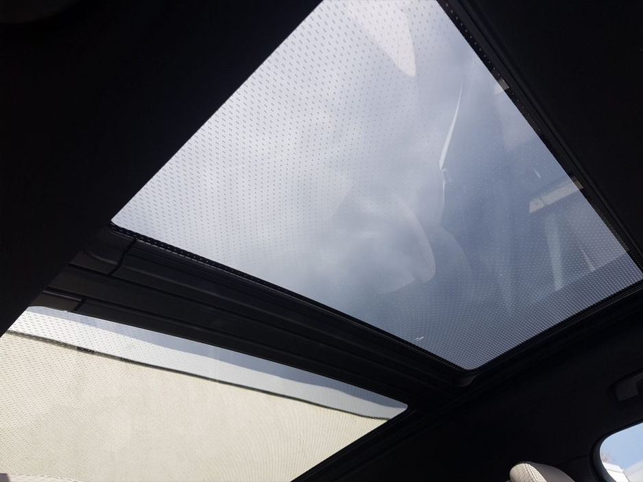 2024 BMW X5 - image 24