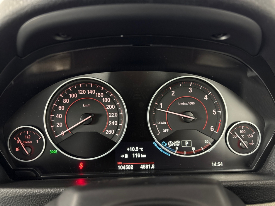 2018 BMW 4 Series M SPORT HARD TOP CONVERTIBLE**NEW 19" BLACK ALLOYS DUE**CREAM LEATHER HEATED MEMORY SEATS**DUAL CLIMATE**MULTIFUNCTIONAL STEERING WHEEL**HEATED NECK SCARF**PARKING SENSORS**SAT NAV**BLUETOOTH MEDIA** €29,995