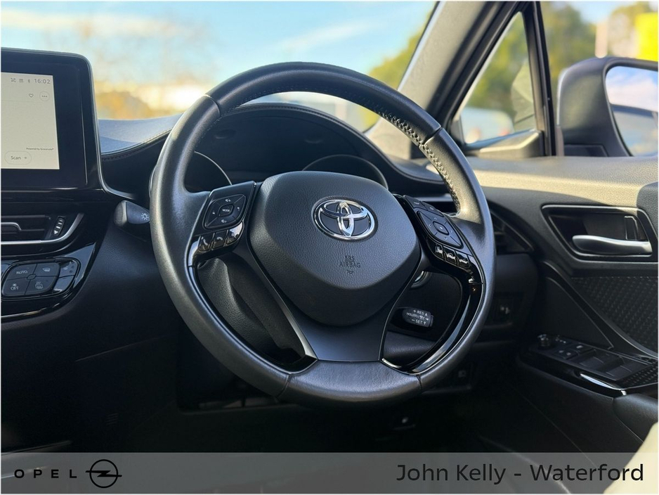 2023 Toyota C-HR 1.8 HYBRID SPORT €24,885