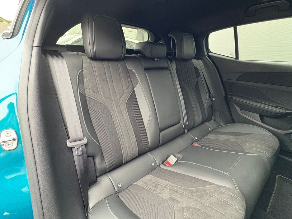 2024 Peugeot 408 - image 14