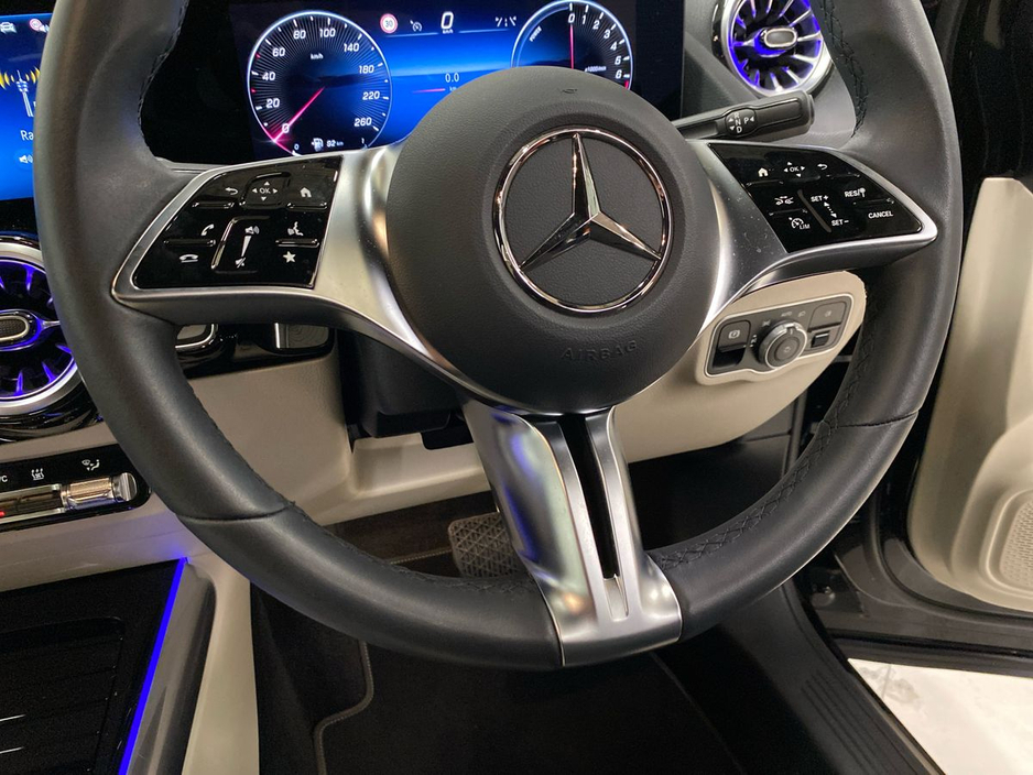 2025 Mercedes-Benz GLA Class - image 17