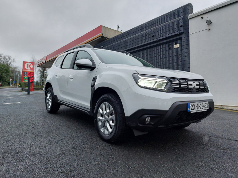 2023 Dacia Duster EXPRESSION BLUE DCI 115 4X2 NB €18,995