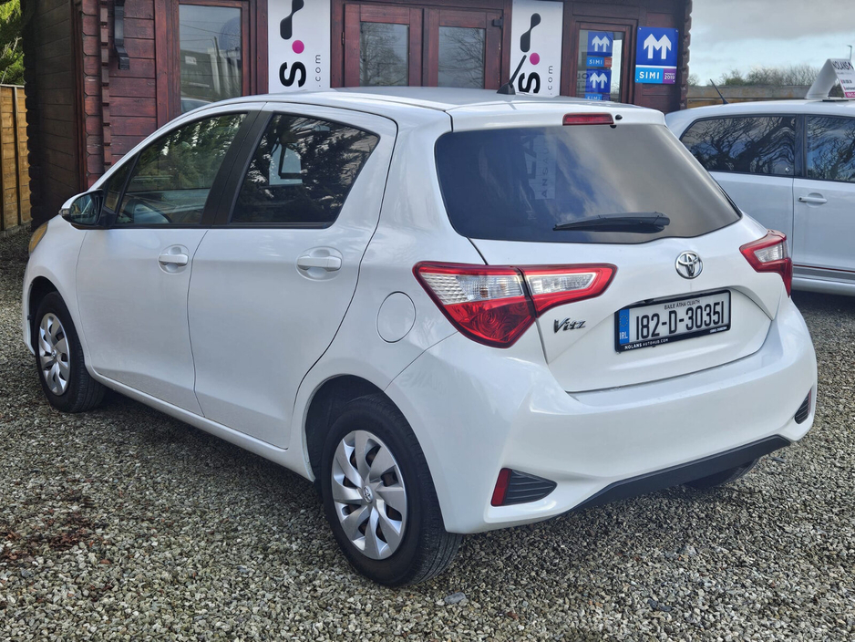 2018 Toyota Vitz - image 15