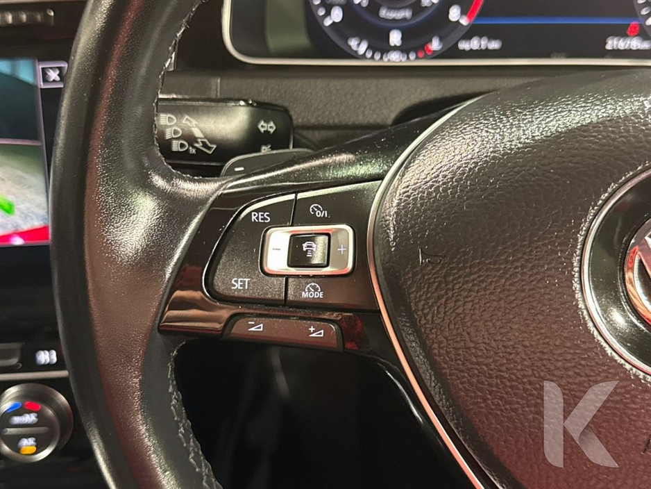 2018 Volkswagen Golf - image 17