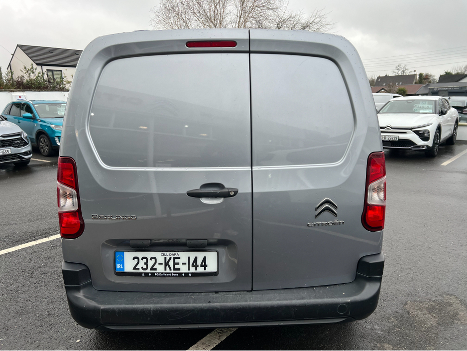 2023 Citroen Berlingo LX BLUEHDI 100 MWB (Price ex vat) €13,950