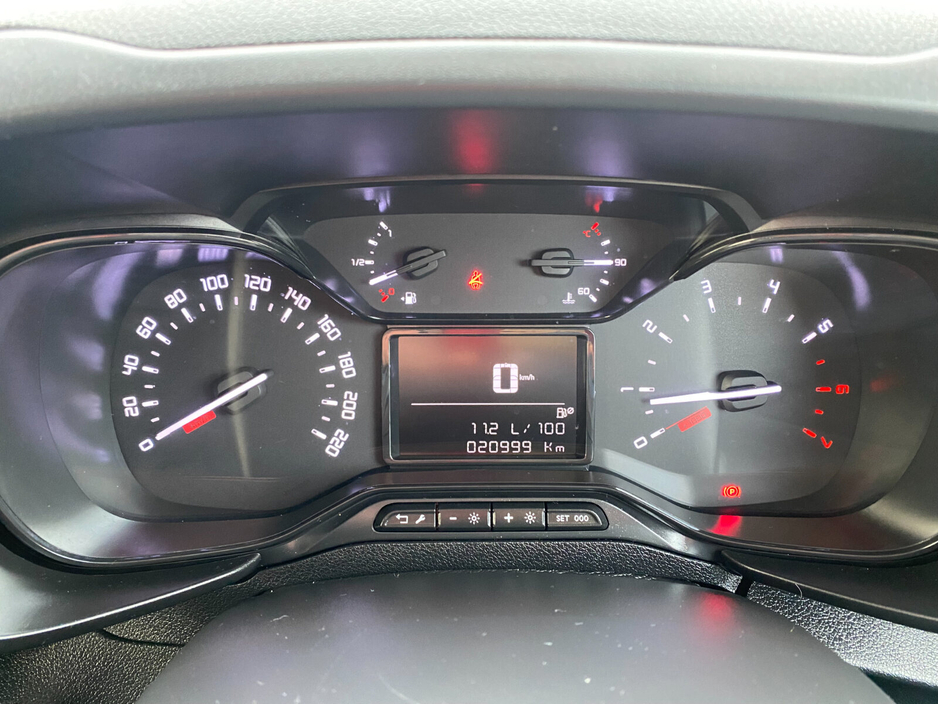 2024 Citroen Berlingo - image 13