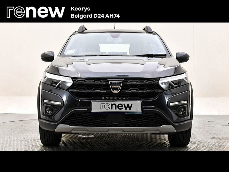 2022 Dacia Sandero Stepway - image 8