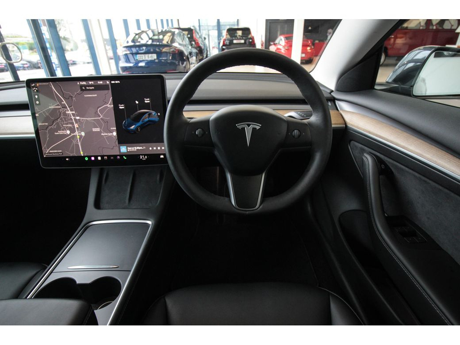 2022 Tesla Model 3 Long Range AWD €28,899