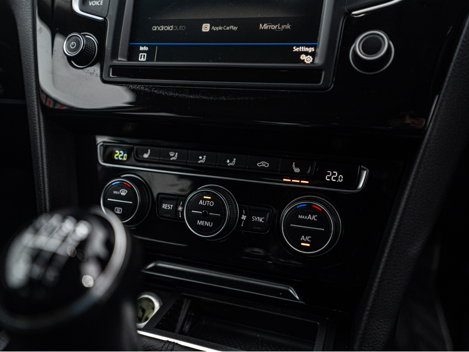 2017 Volkswagen Passat 2017 Passat HIGHLINE/96k km/New NCT/1yr warranty €17,888