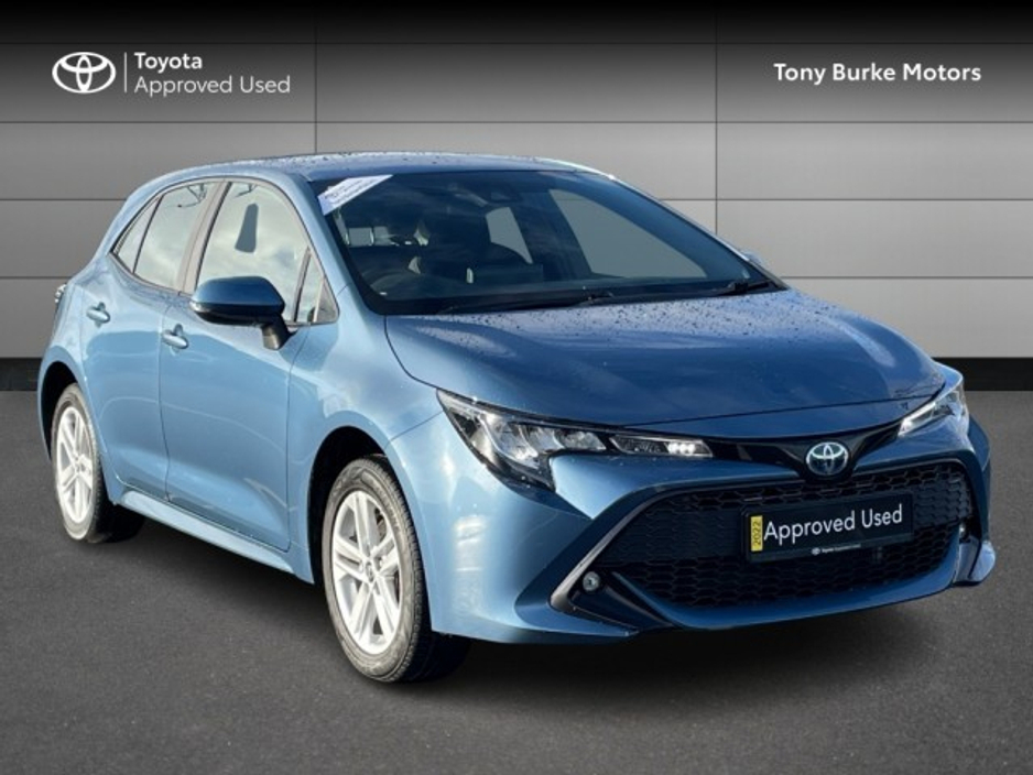 2022 Toyota Corolla Hatchback 5dr Hybrid - Luna Edition - 1.8 Automatic - EUR 170 Road Tax - Great Value - 1 Owner // Remote Central Locking // Front Electric Windows // Rear Electric Windows // Electric Mirrors // Apple €24,895