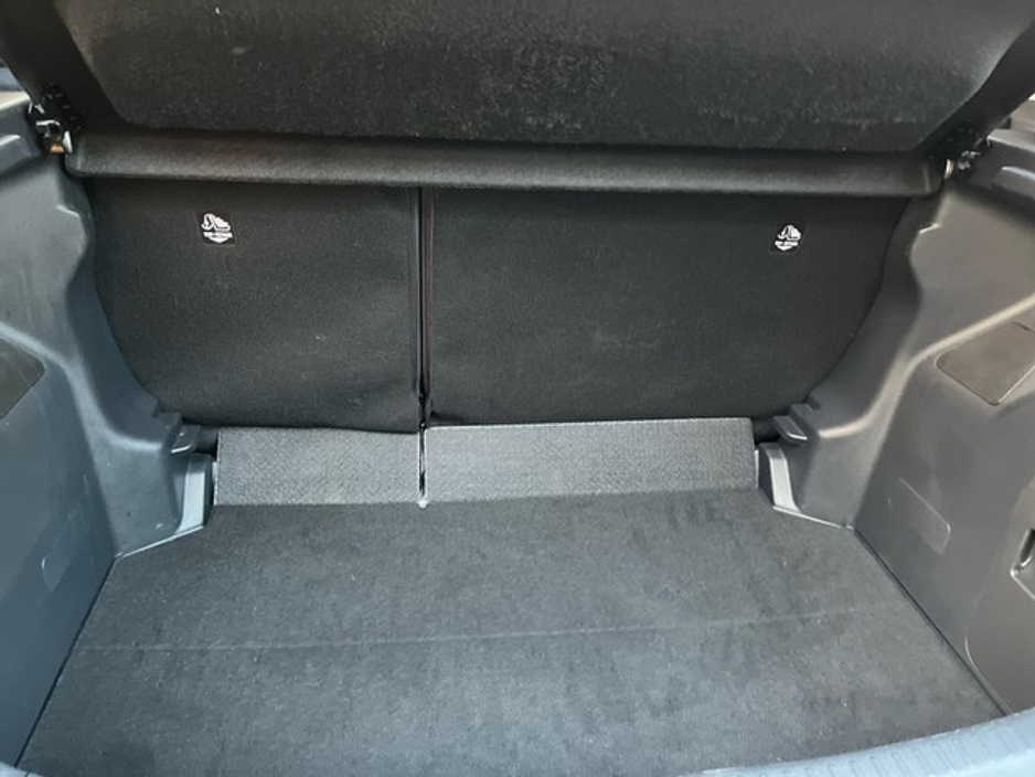 2025 Toyota Yaris FRESH SELECTION OF TRADE-INS YARIS HYBRID 1.5 LUNA €28,000