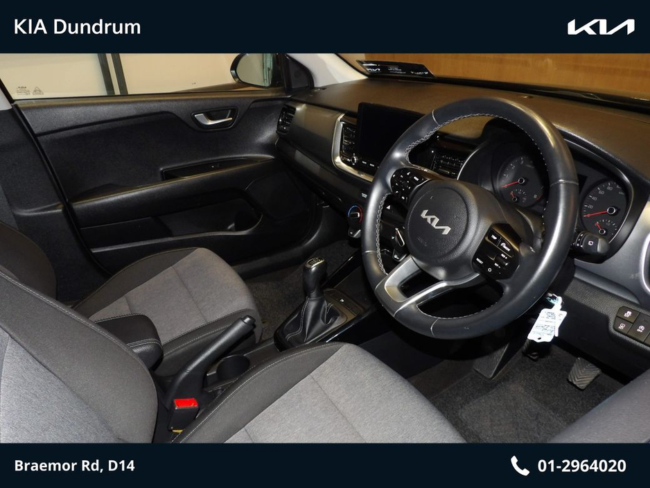 2023 Kia Stonic - image 7