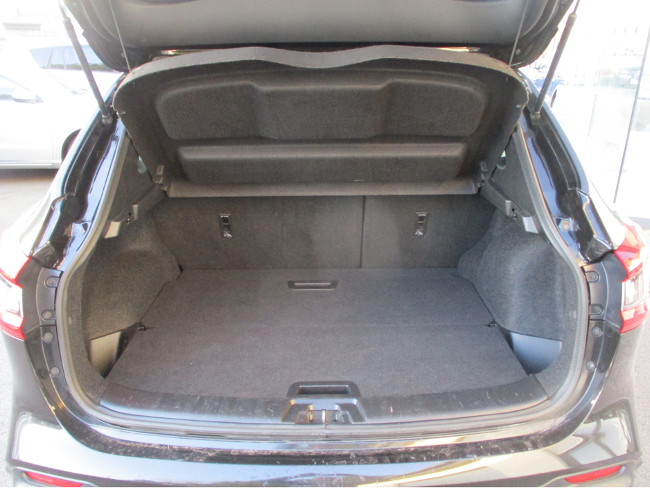 2018 Nissan Qashqai - image 14