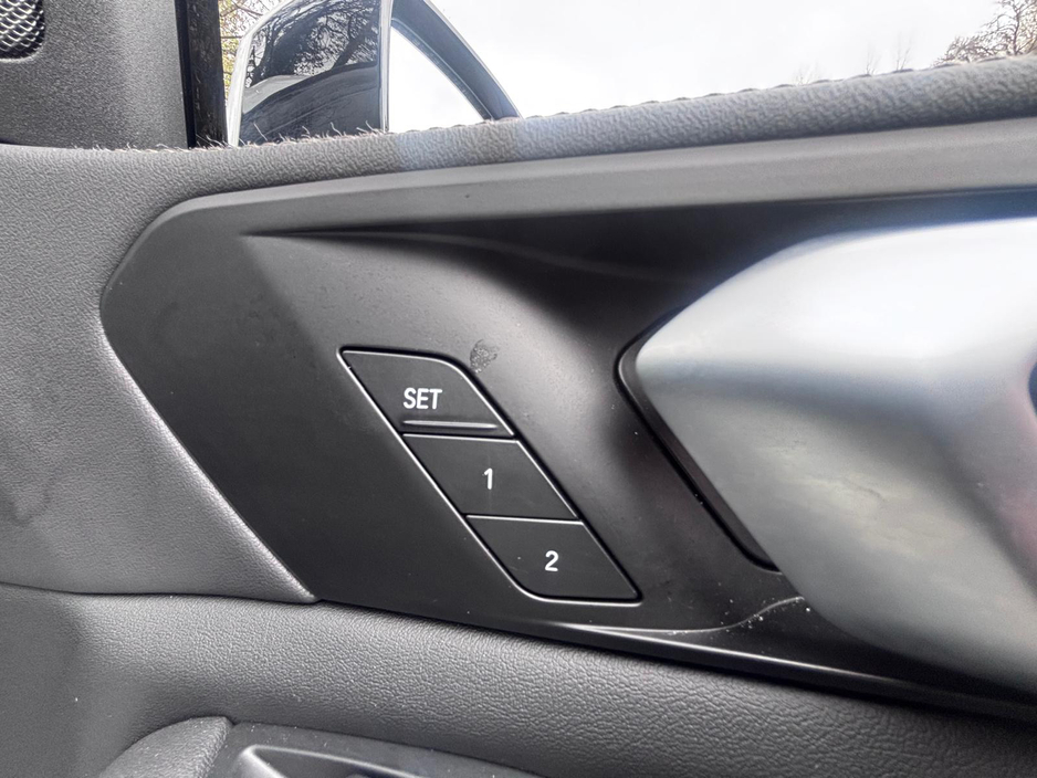 2025 BMW X5 - image 16