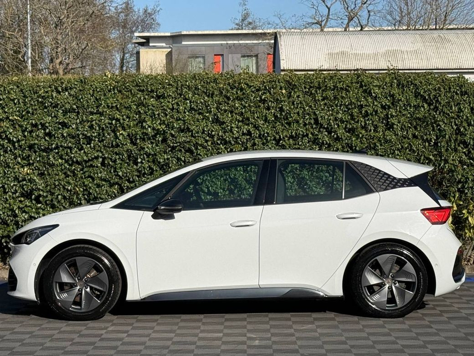 2023 Cupra Born - image 2