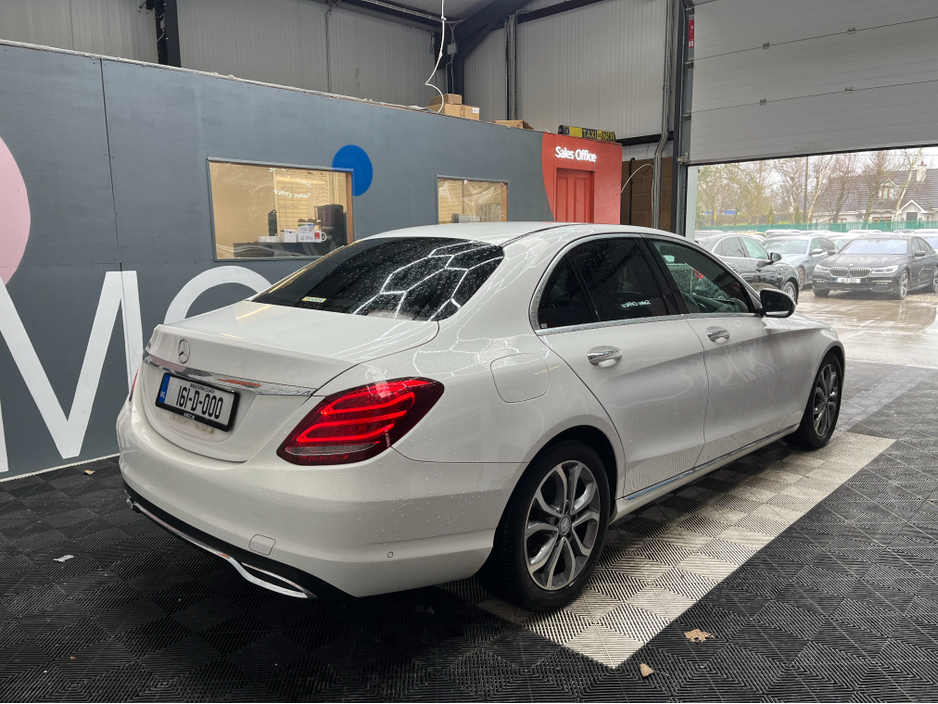 2016 Mercedes-Benz C Class €19950 2016 MERCEDES-BENZ AVANTGARDE 2.0 AUTOMATIC / CRUISE CONTROL / REVERSE CAMERA / ELECTRIC MEMORY & HEATED SEATS / PADDLE SHIFTERS AND MORE €19,950