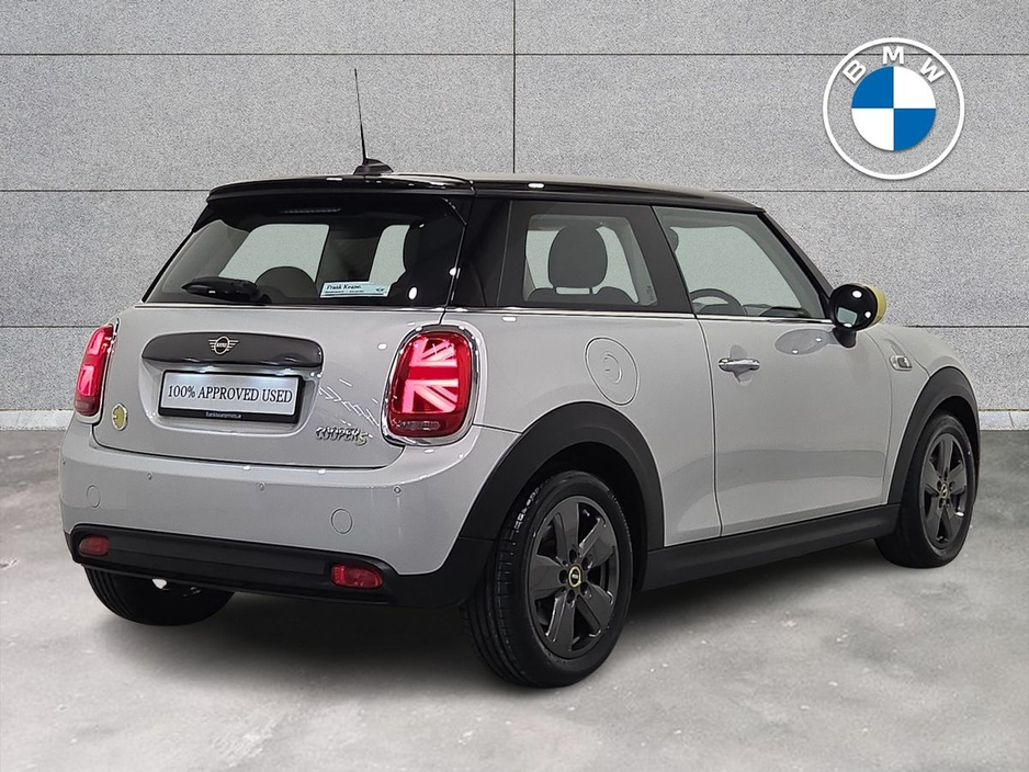 2021 MINI Hatch COOPER Electric Level 1 €12,950