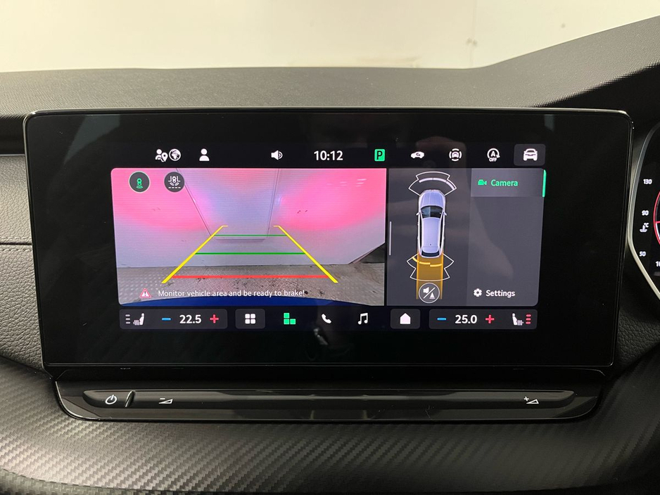 2025 Skoda Octavia - image 14