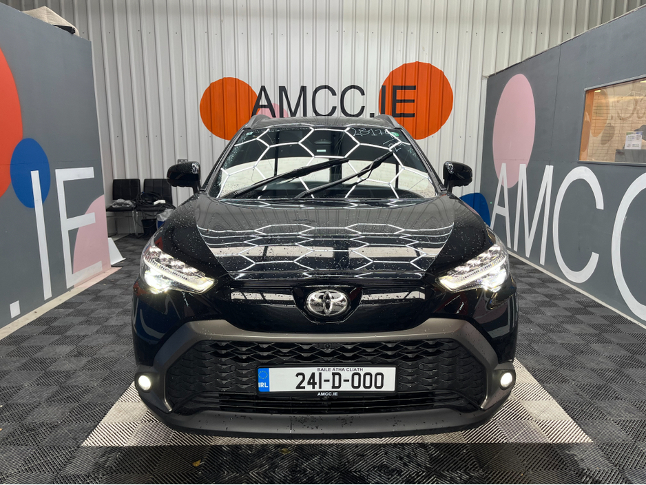 2024 Toyota Corolla - image 6