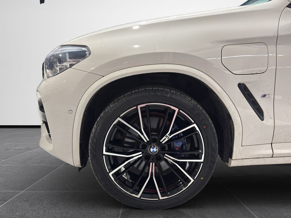 2021 BMW X3 “The nicest X3 you’ll find — hybrid power, M Sport presence, only 25, 000km.” ? €45,888