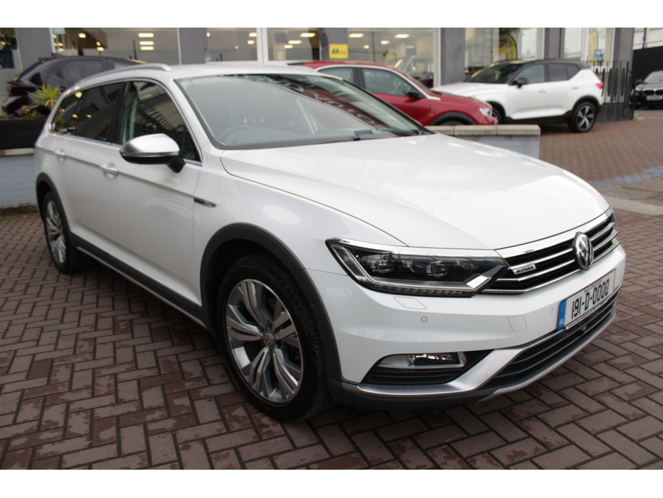 2019 Volkswagen Passat 2.0TDI 150BHP ALLTRACKEDITION 5DR ESTATE AUTOMATIC // STUNNING CAR WITH ONLY 108, 000 KMS // BUY WITH CONFIDENCE AA AND SIMI APPROVED DEALER 2025 // FINANCE ARRANGED // ALL TRADE INS WELCOME // €23,950