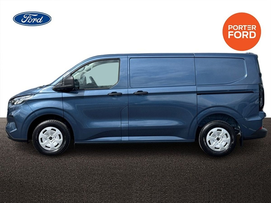 2026 Ford Transit Custom - image 6