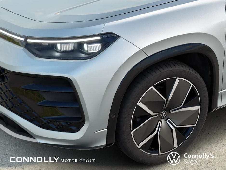 2026 Volkswagen Tayron - image 7